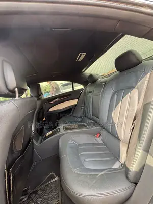 Mercedes-Benz CLS 550 2012 Black
