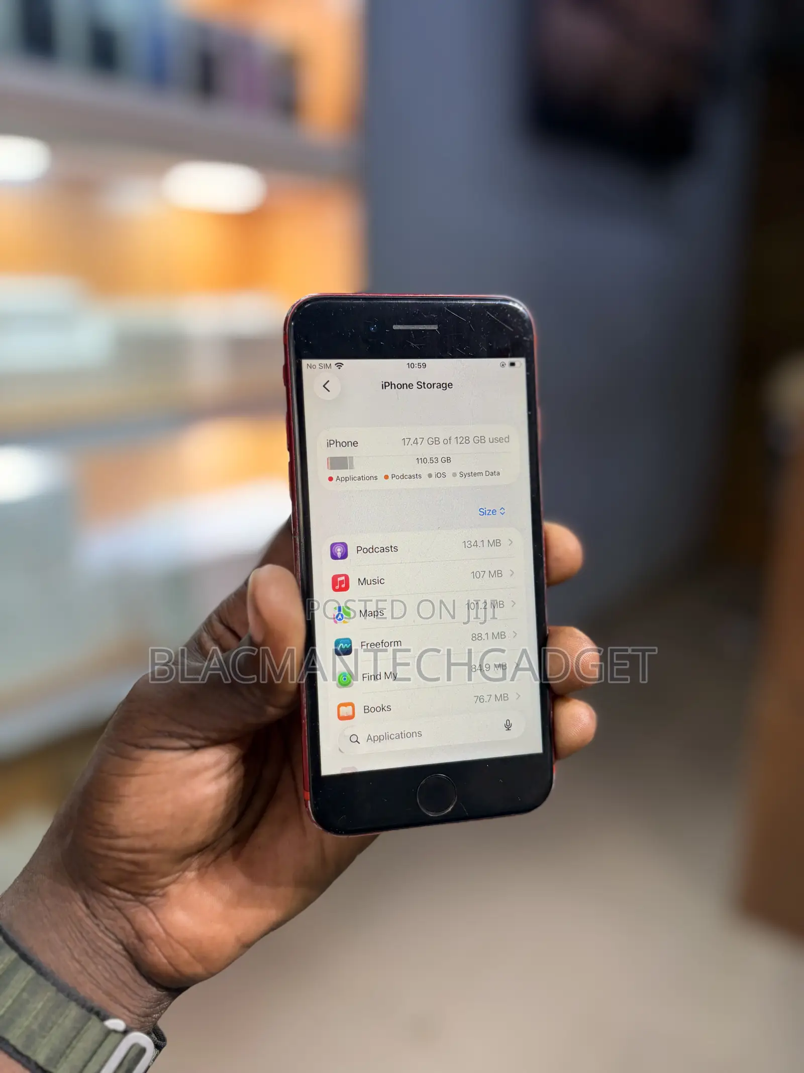 Apple iPhone SE (2020) 128 GB Red
