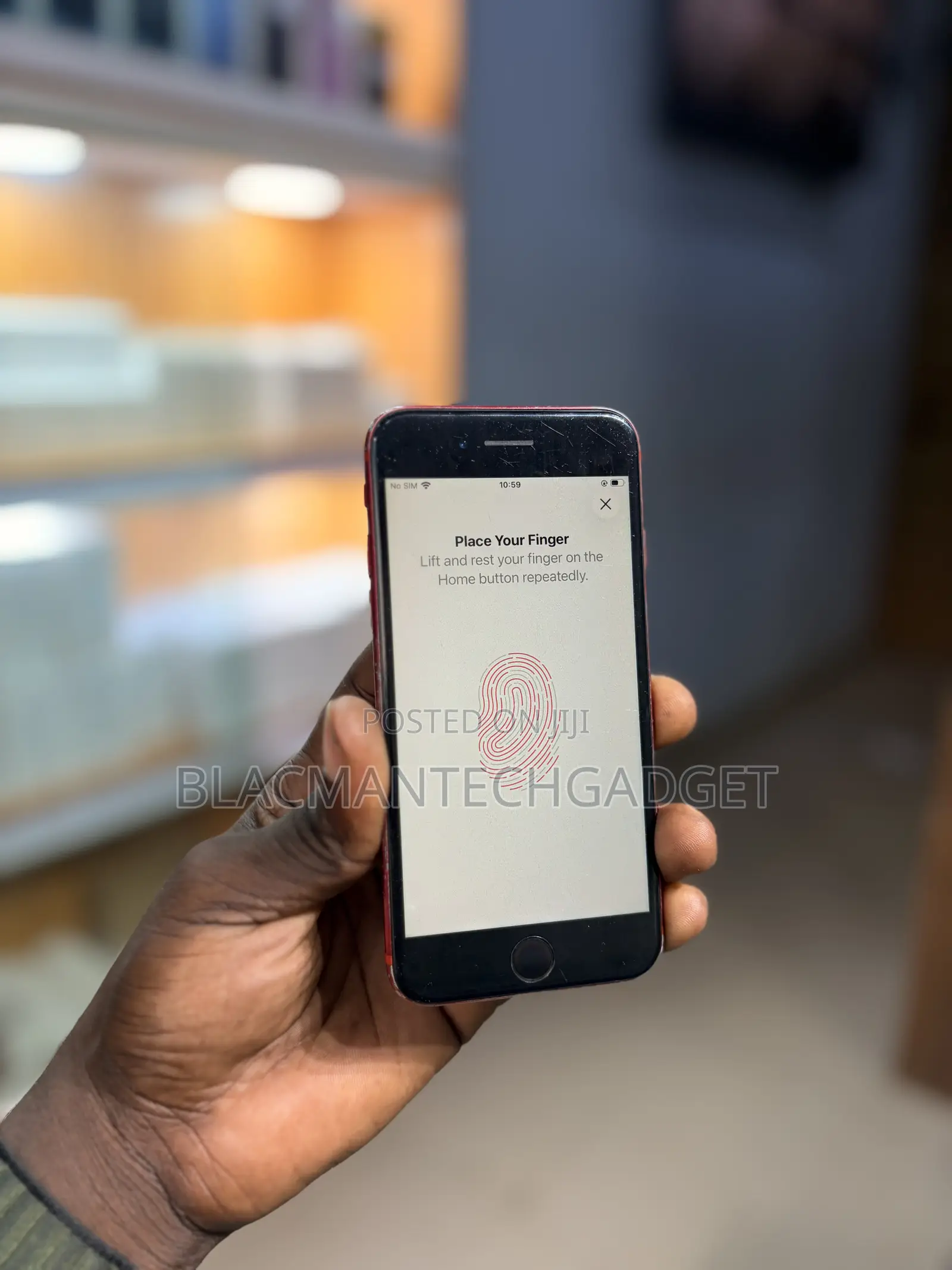 Apple iPhone SE (2020) 128 GB Red