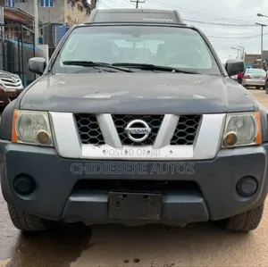 Nissan Xterra Automatic 2005 Gray