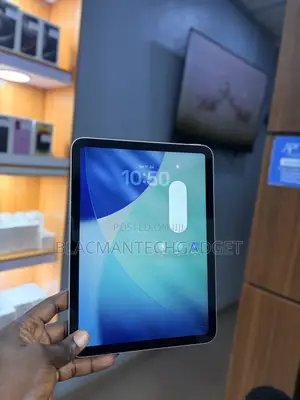 Apple iPad (2025) 128 GB Silver
