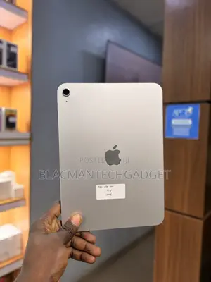 Apple iPad (2025) 128 GB Silver