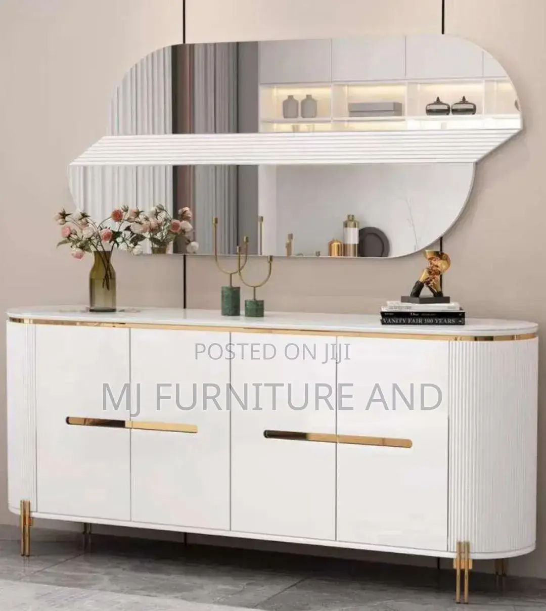 Consul Mirror With Table