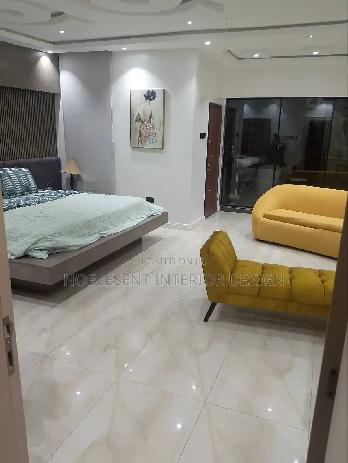 Noble Design = Muyi Sofa