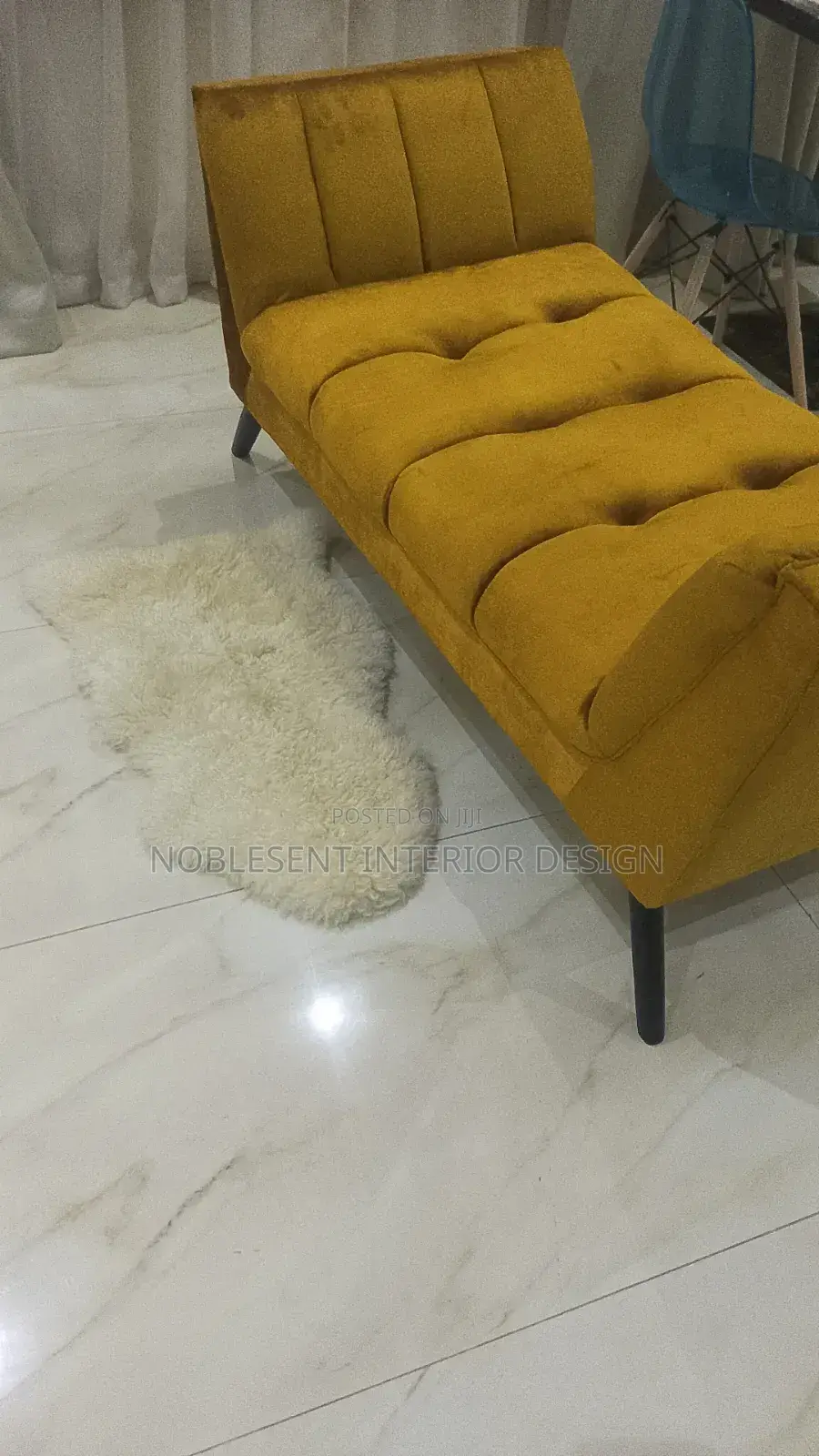 Noble Design = Muyi Sofa