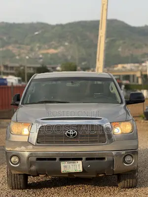 Toyota Tundra Double Cab 4x4 SR5 5.7L Long Bed 2008 Silver