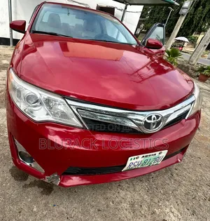 Toyota Camry LE 4dr Sedan (2.5L 4cyl 6A) 2013 Red