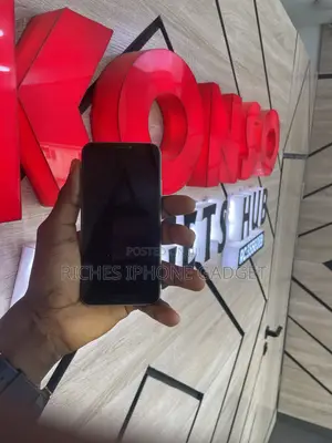 Apple iPhone 11 64 GB