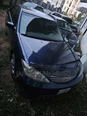 Toyota Camry 2005 Blue