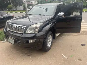 Toyota Land Cruiser Prado 2009 Black