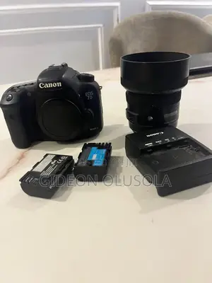 Canon 7d Mark Ii and Sigma 30mm F1/4 Art Lens