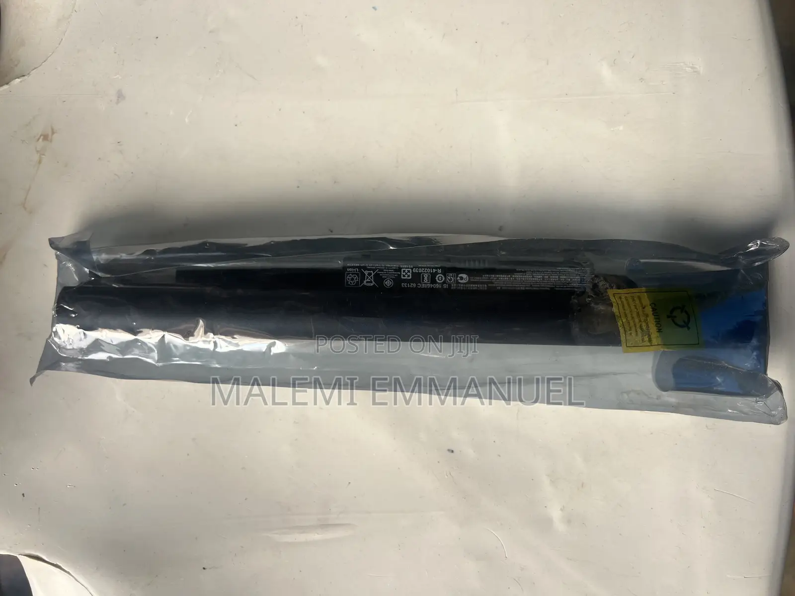 Original Hp Hs04 Laptop Battery) – 14.8v 41wh
