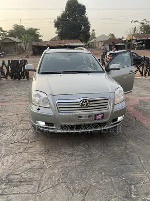 Toyota Avensis 2.0 Advanced Automatic 2009 Gray