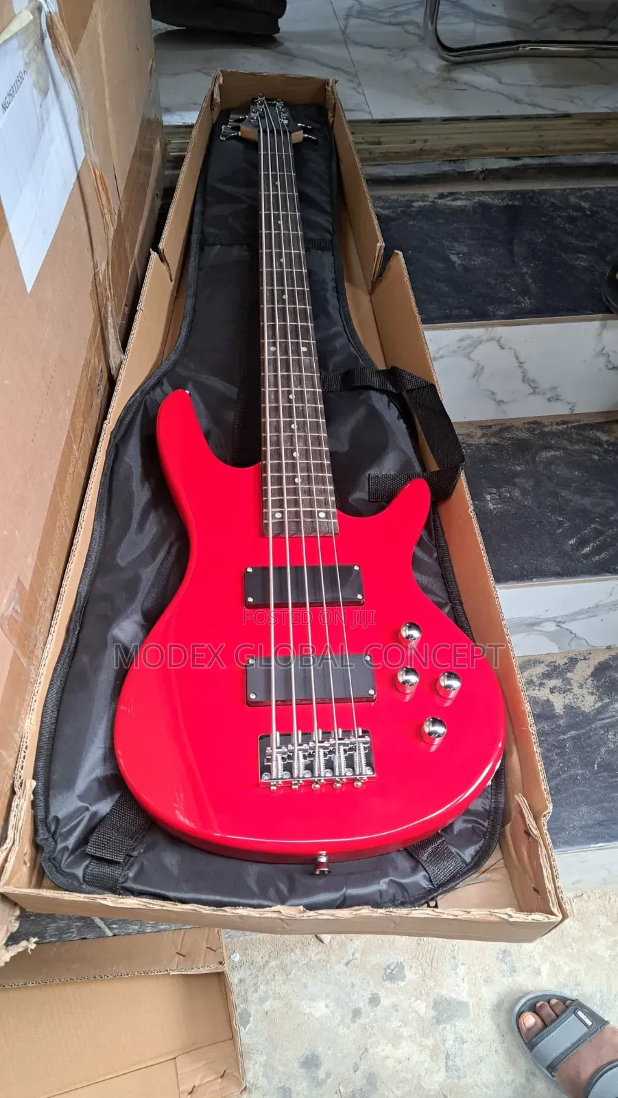 Fender 5-String Electric Bass Guitar 