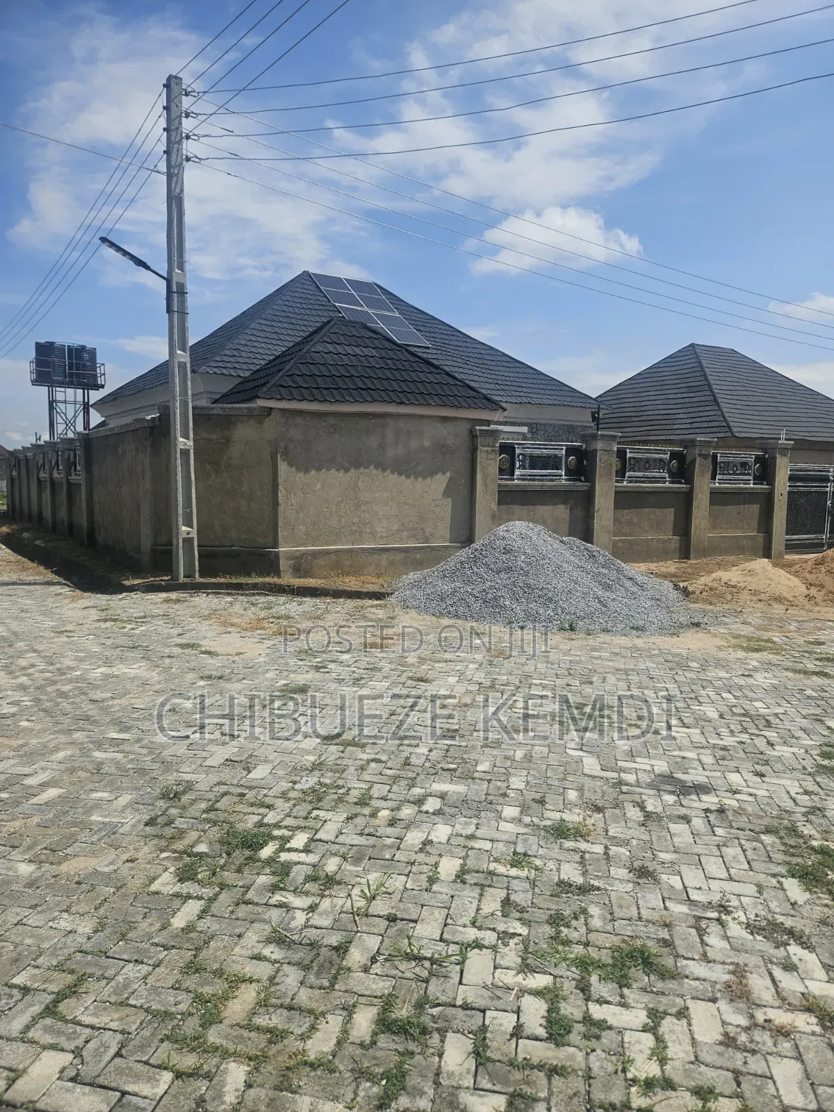 3bdrm Bungalow in Efab Dinamite, Lugbe District for sale