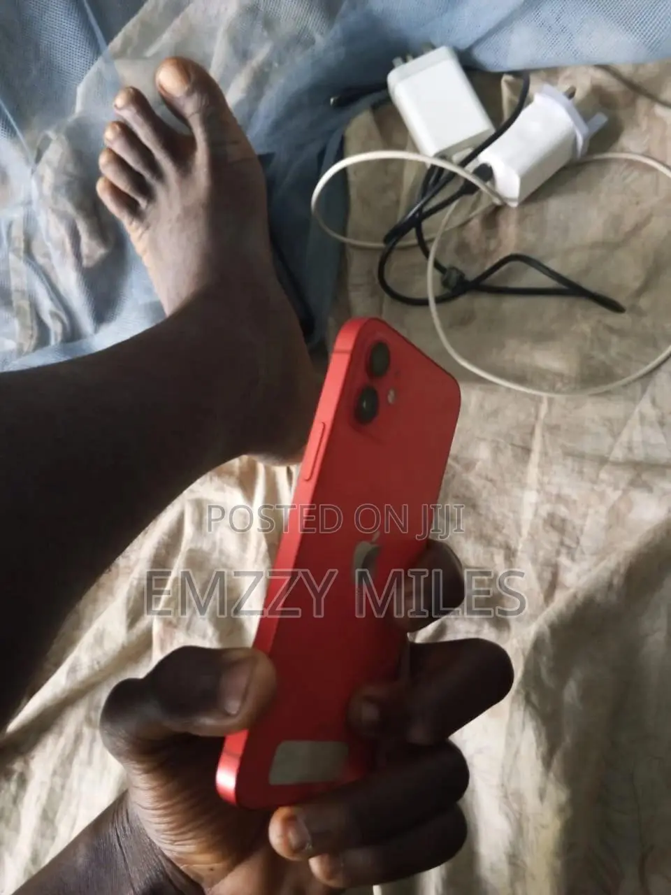 Apple iPhone 12 128 GB Red