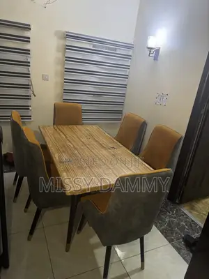 Dinning Set With 6 Seater