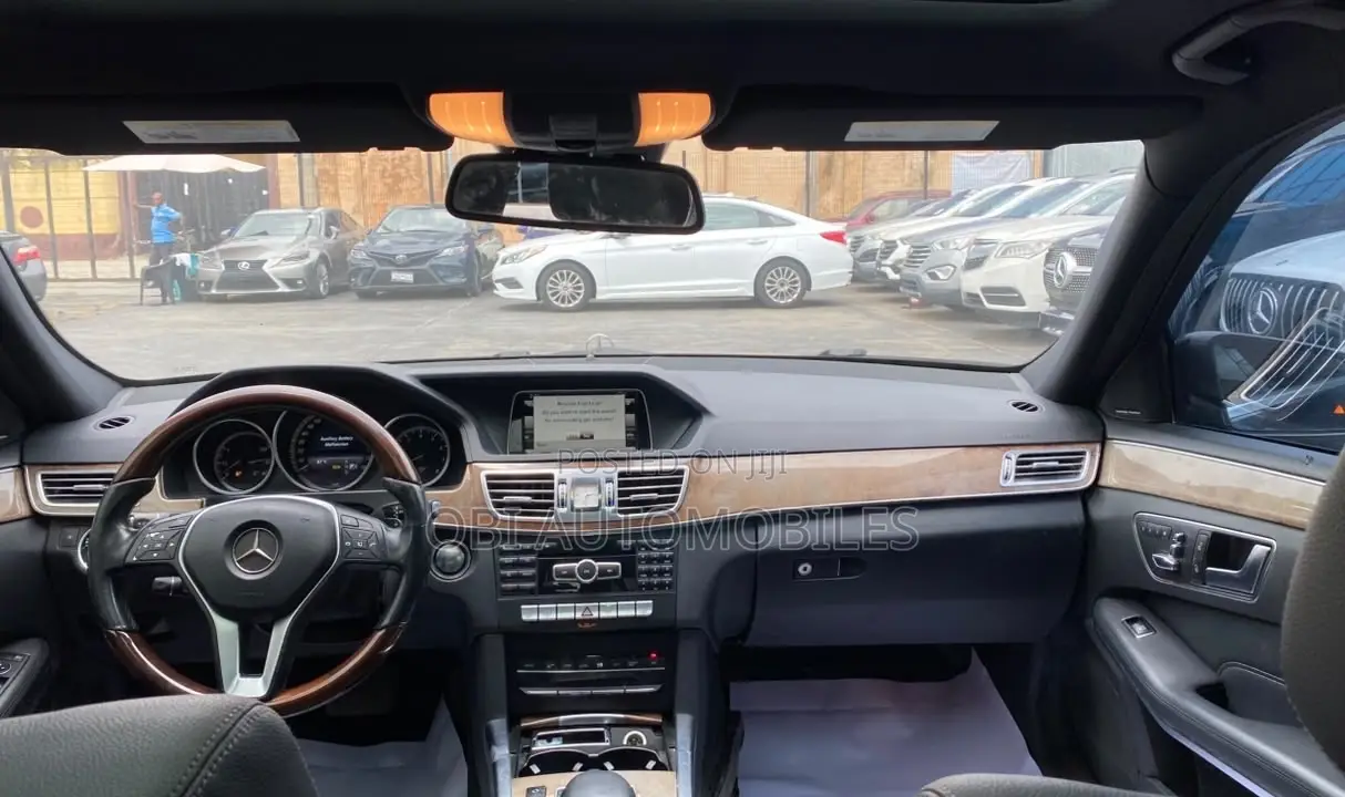 Mercedes-Benz E350 2014 Black