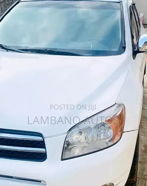 Toyota RAV4 2008 White