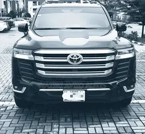 Toyota Land Cruiser 2022 Black