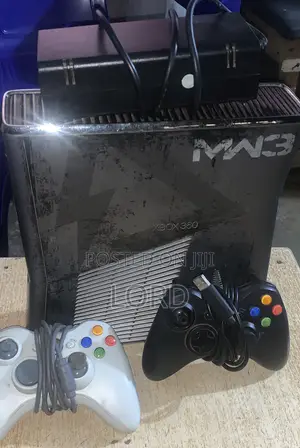 Xbox 360 Slim 124gb - Excellent Condition, 6 Games Includ