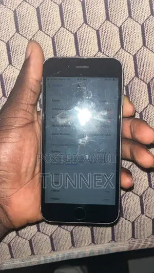 Apple iPhone 6s 32 GB Silver