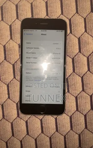 Apple iPhone 6s 32 GB Silver
