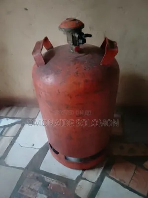 12.5kg Gas Cylinder With Gas Inside