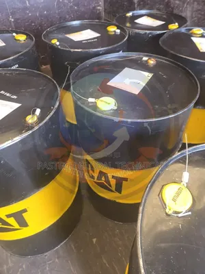 Cat Ngeo Advanced 40// 208l Drum