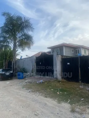 20bdrm Block of Flats in United Estate for sale