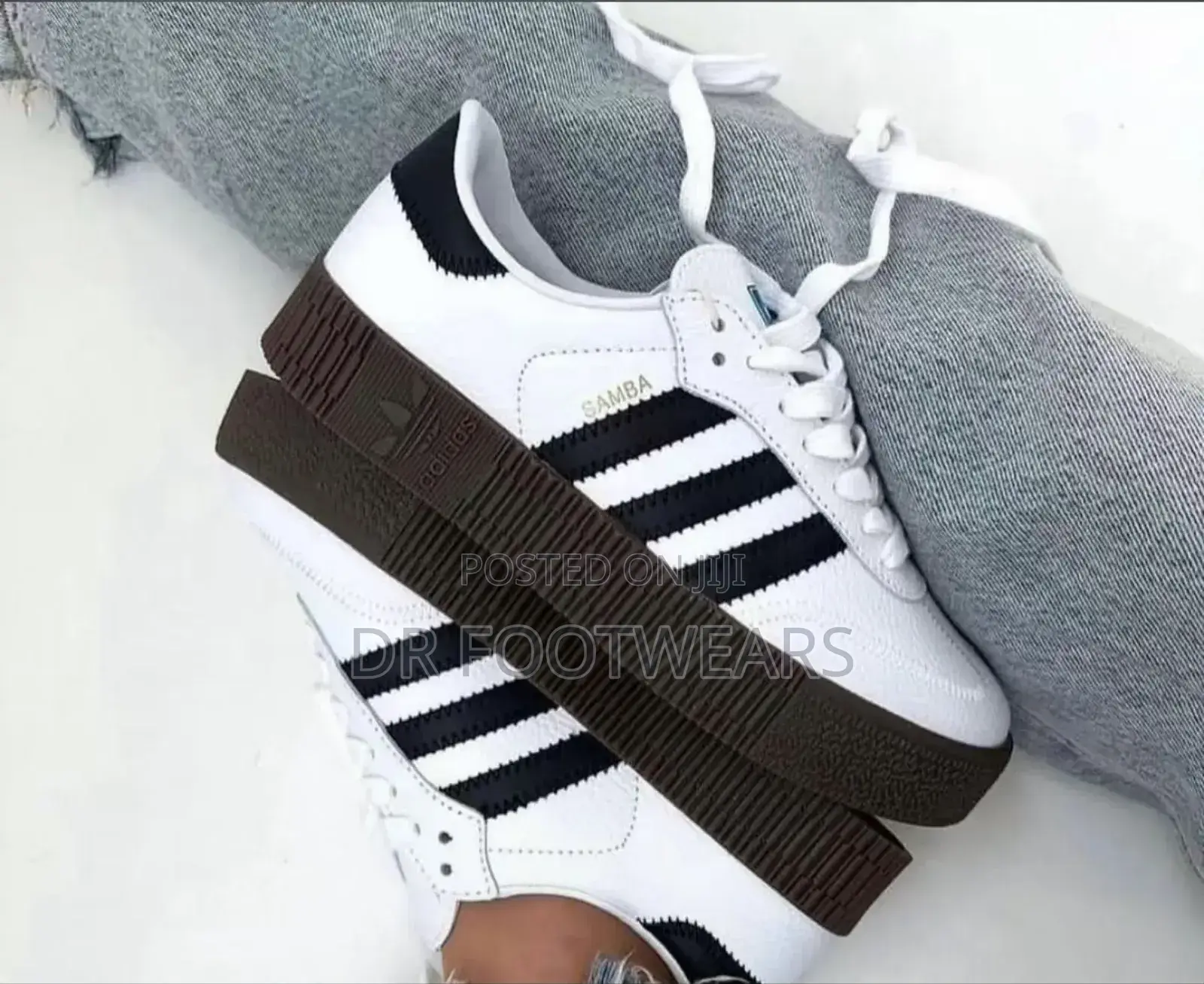 White Black Samba Low-Top Sneakers