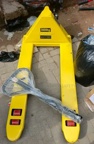 3 Ton Palet Truck to Carr Load