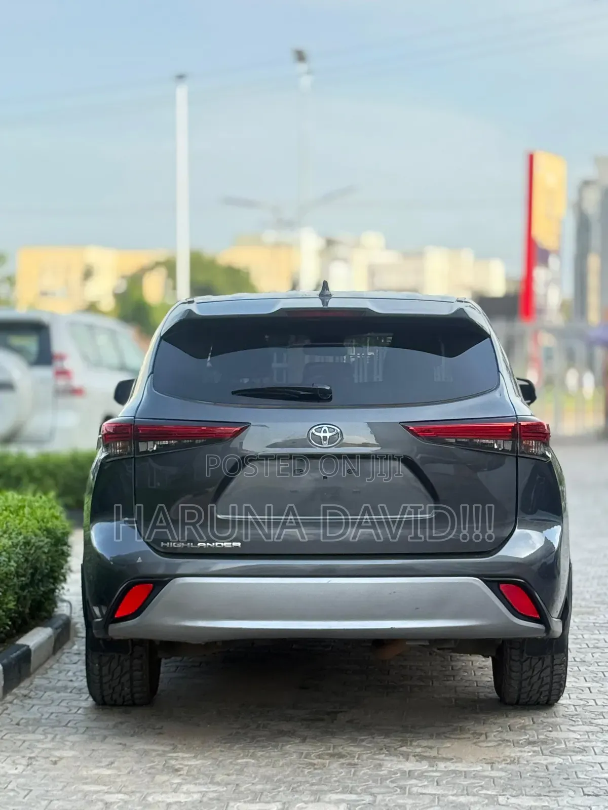 Toyota Highlander 2021 Gray