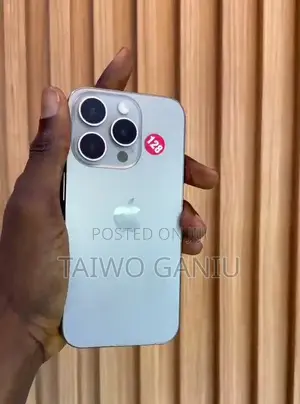 Apple iPhone 15 Pro 128 GB Silver