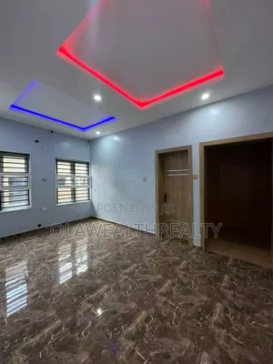 4bdrm Duplex in Carlton Gate Estate, Akobo for rent