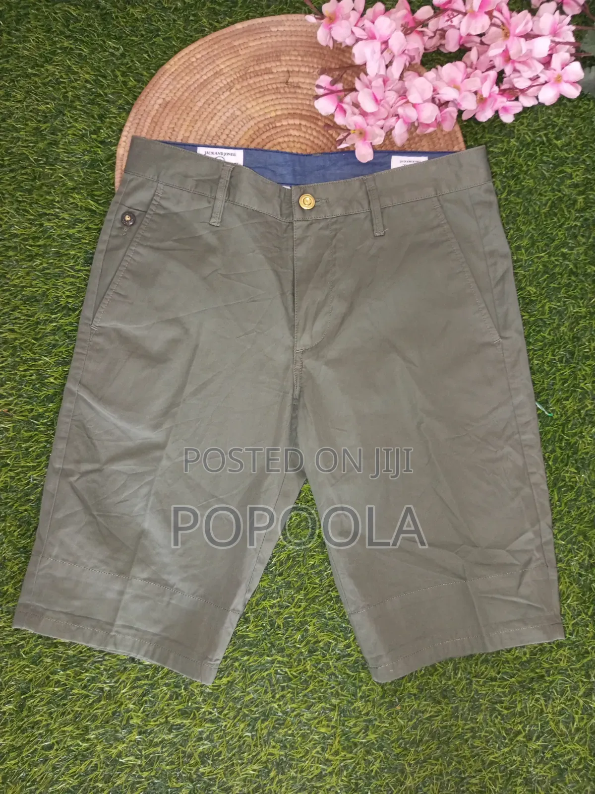 Standard Men O Short