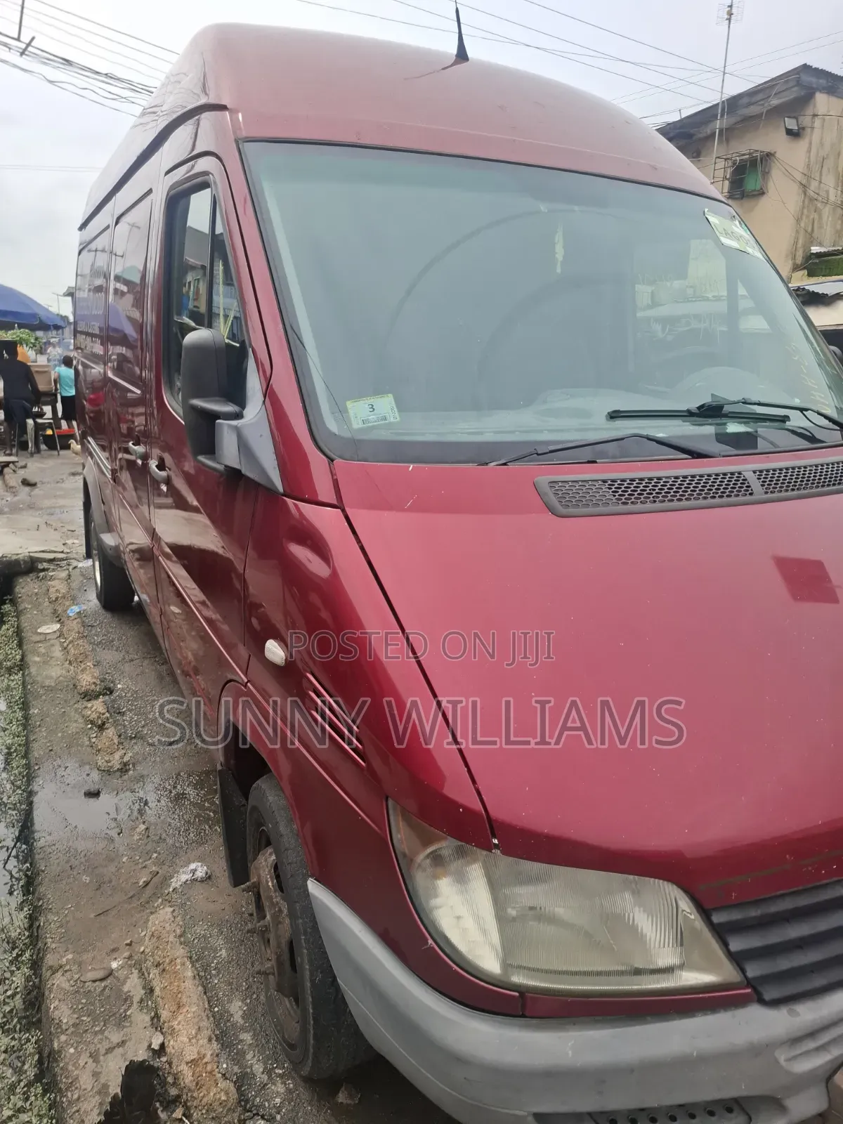 Mercedes-Benz Sprinter 2005 Red