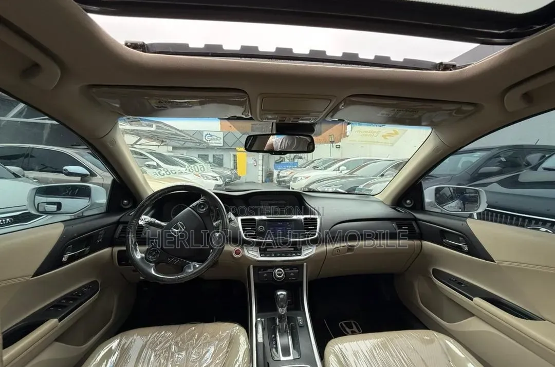 Honda Accord 2013 White