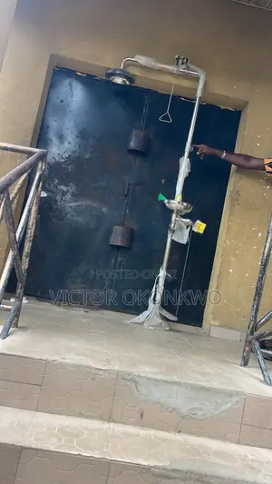 Emergency Safety Shower And Eyewash Station (Stainless Steel)