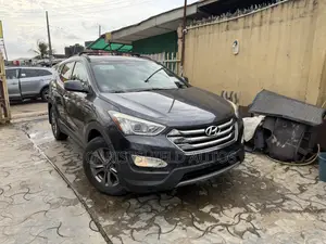 Hyundai Santa Fe SE AWD 2016 Gray