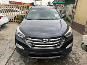 Hyundai Santa Fe SE AWD 2016 Gray