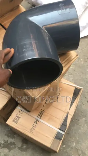 Black Pressure Elbow PVC-U 200 × 90°"