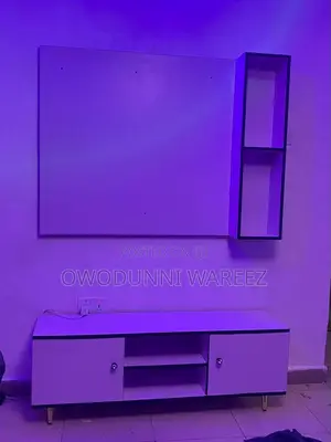 Tv Console and Shelve