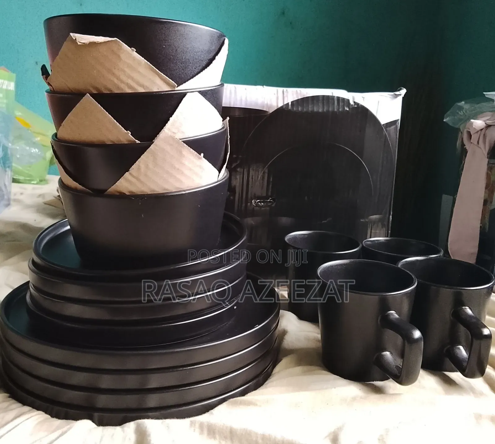 16 Pieces Dinner Set
