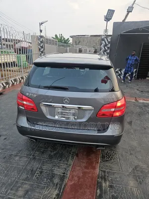 Mercedes-Benz B-Class 2014 Gray