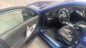 Toyota Camry SE 4dr Sedan (2.5L 4cyl 6A) 2011 Blue