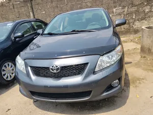 Toyota Corolla 2010 Gray