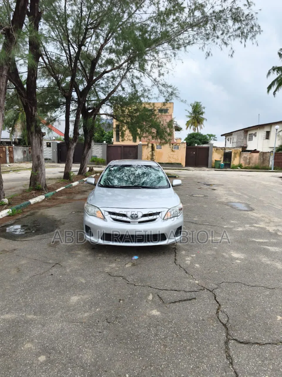 Toyota Corolla 2011 White