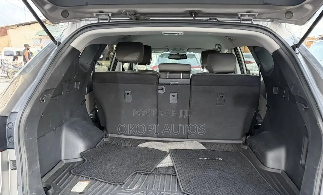 Hyundai Santa Fe 2015 Gray
