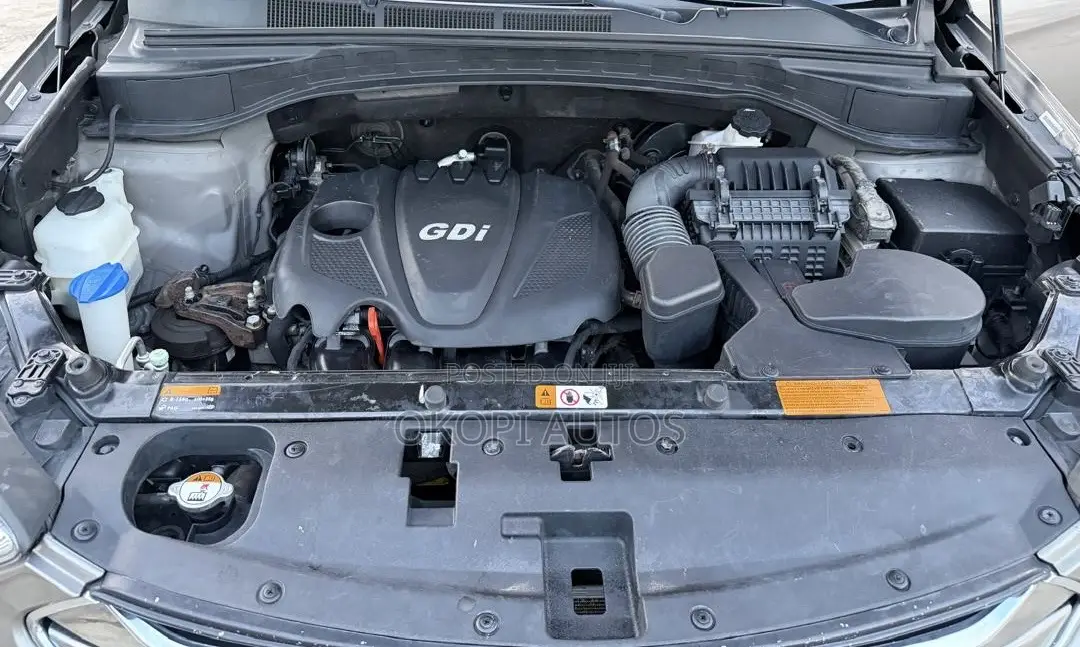 Hyundai Santa Fe 2015 Gray
